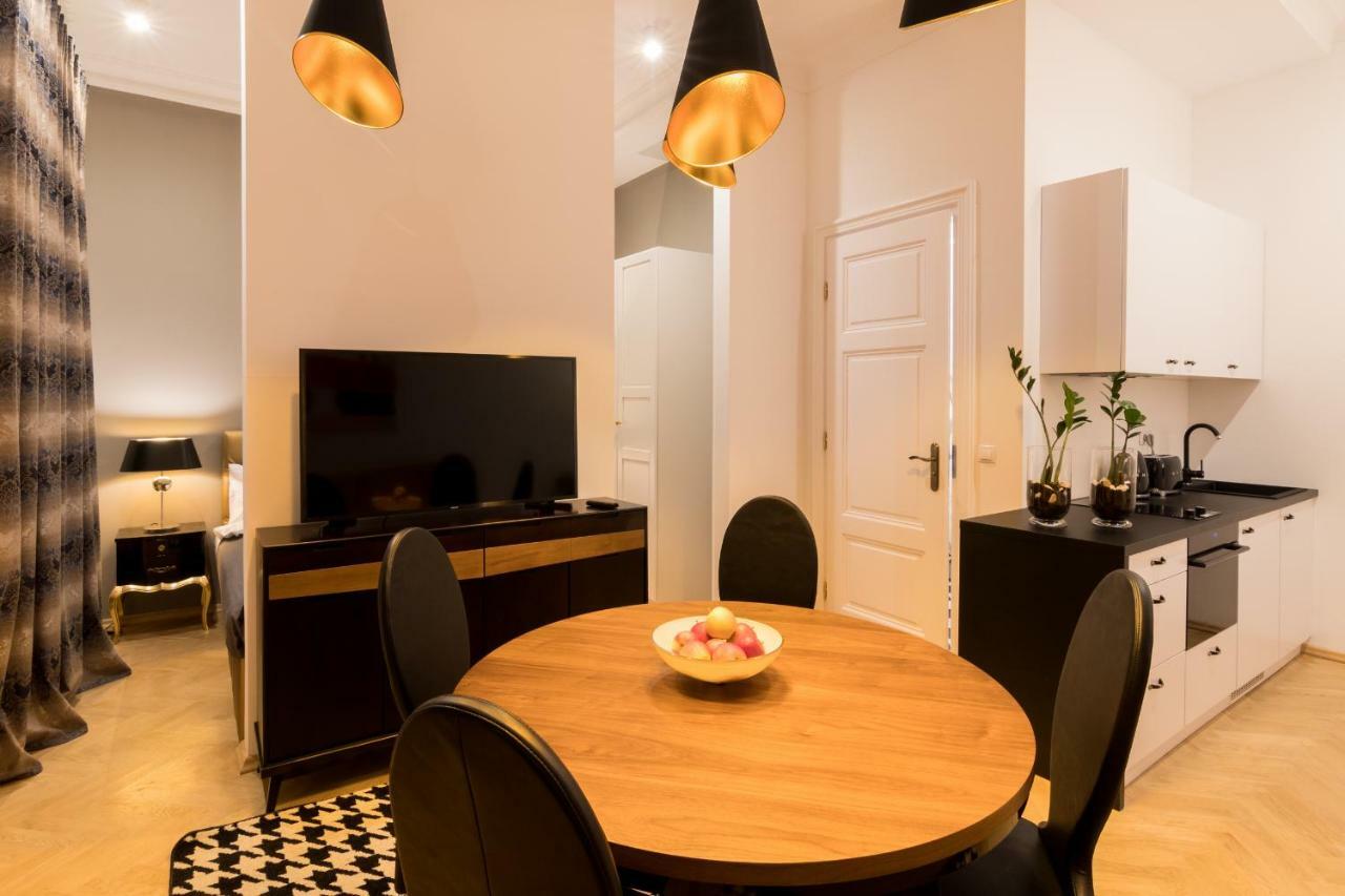 Apartments Zwierzyniecka A4You คราคูฟ ภายนอก รูปภาพ