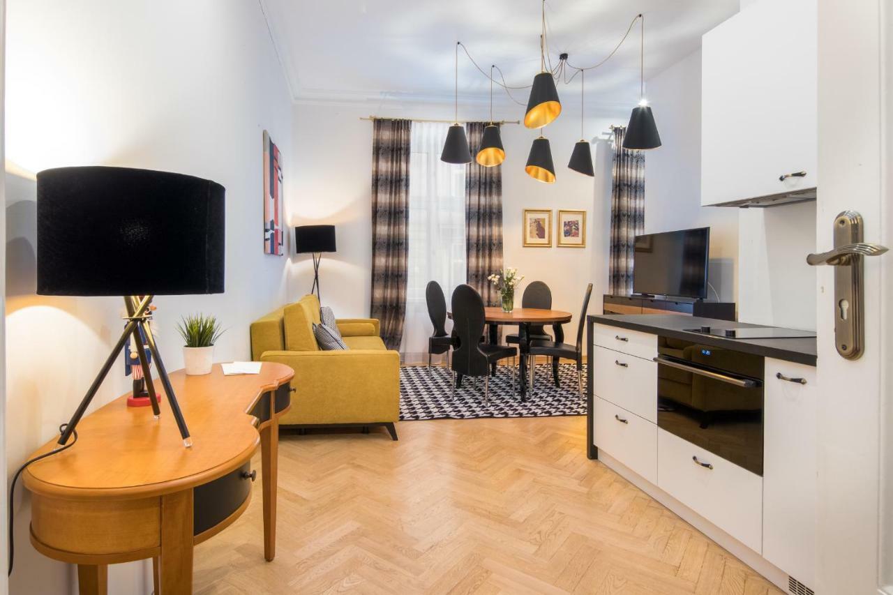 Apartments Zwierzyniecka A4You คราคูฟ ภายนอก รูปภาพ